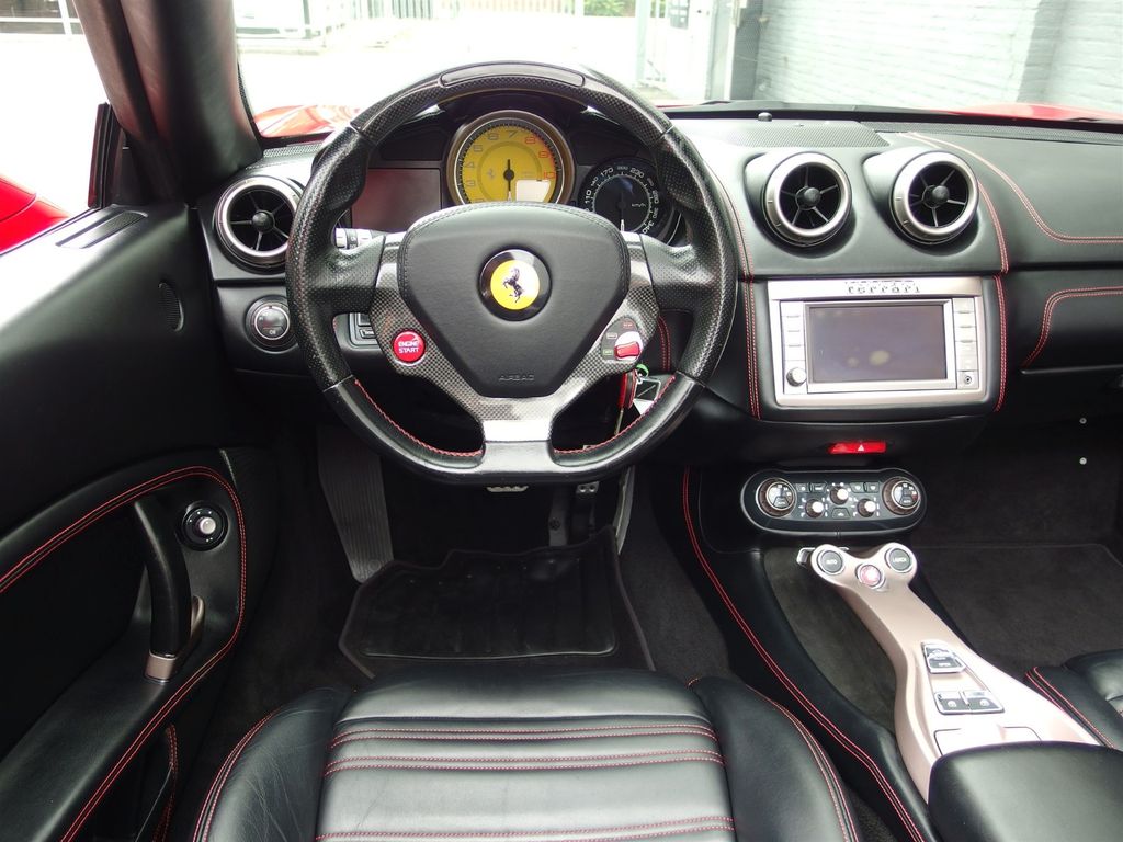 Ferrari California 2013