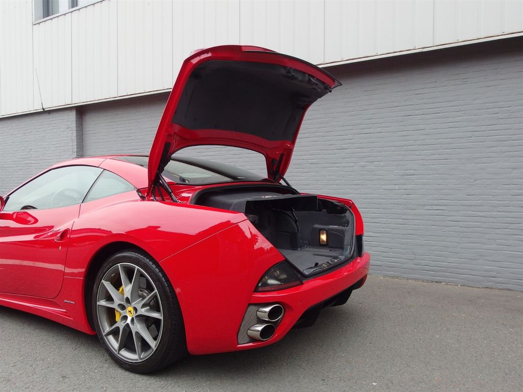 Ferrari California 2013