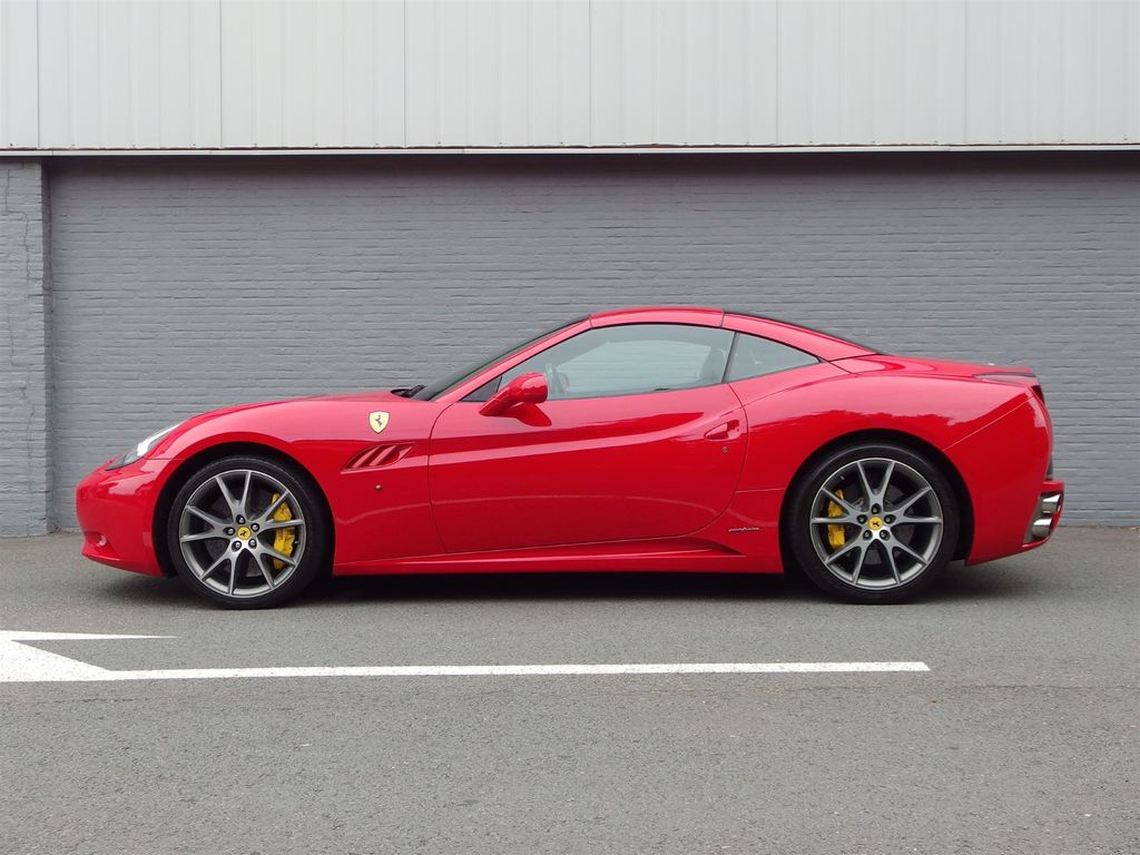 Ferrari California 2013