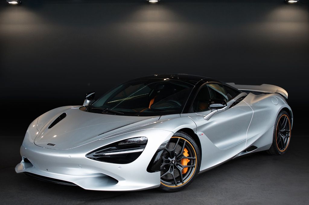 McLaren 750S 2025