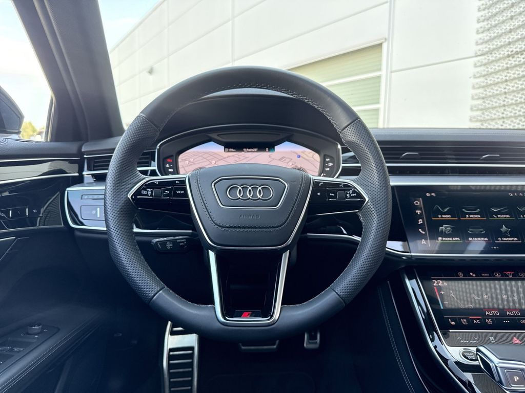 Audi A8 2023