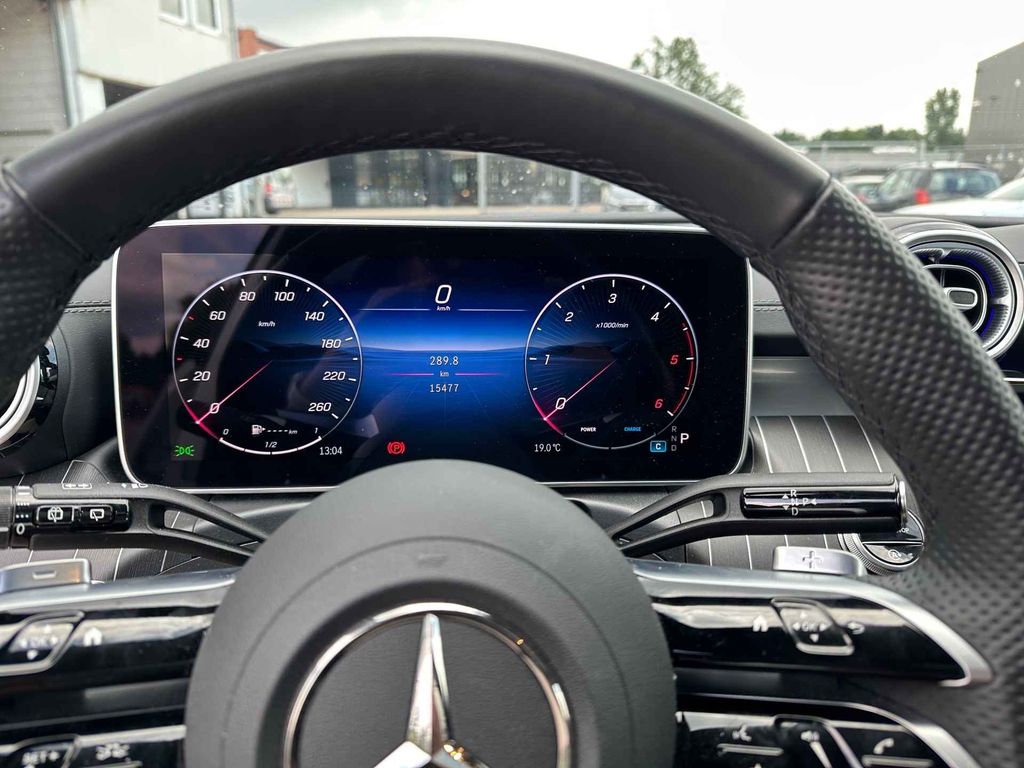 Mercedes-Benz C 220 2025