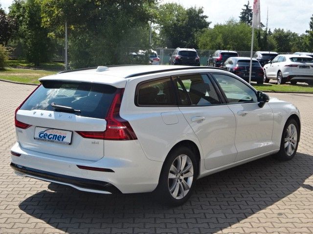 Volvo V60 2024