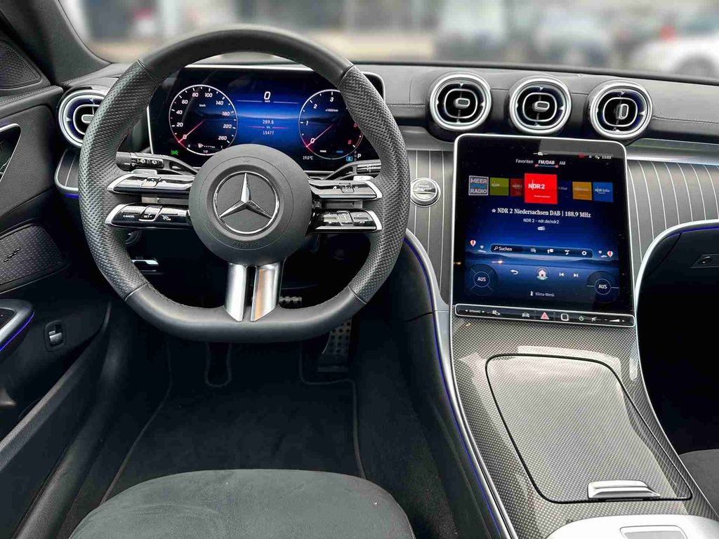 Mercedes-Benz C 220 2025