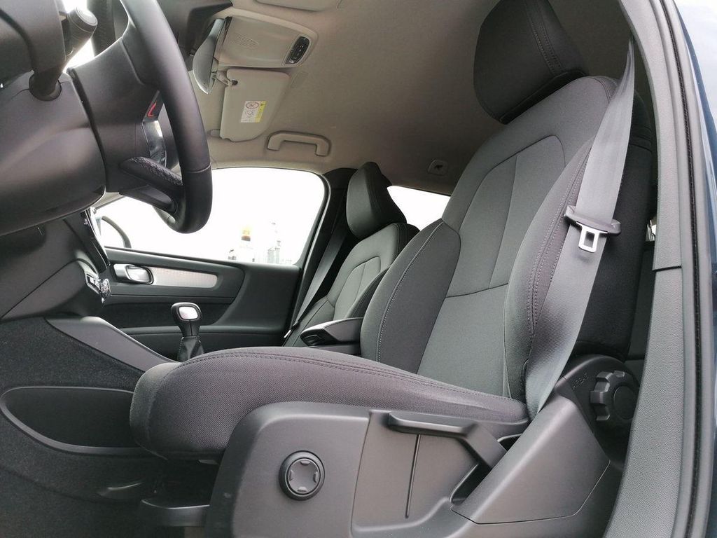 Volvo XC40 2021