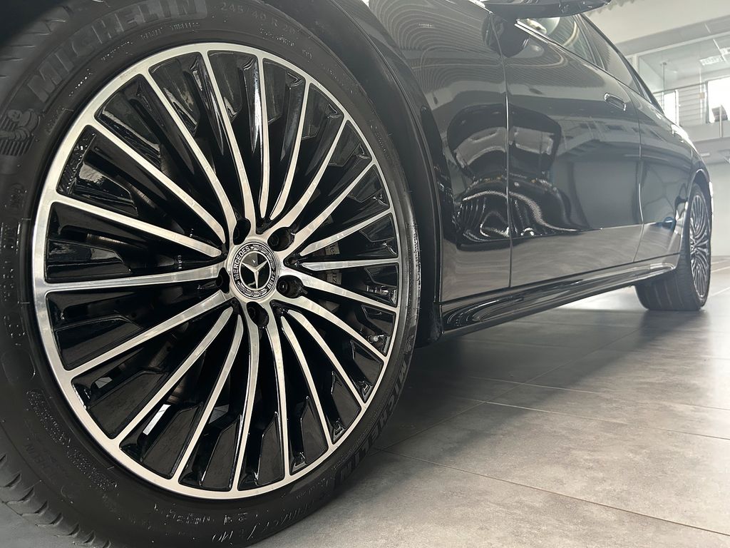 Mercedes-Benz E 200 2024