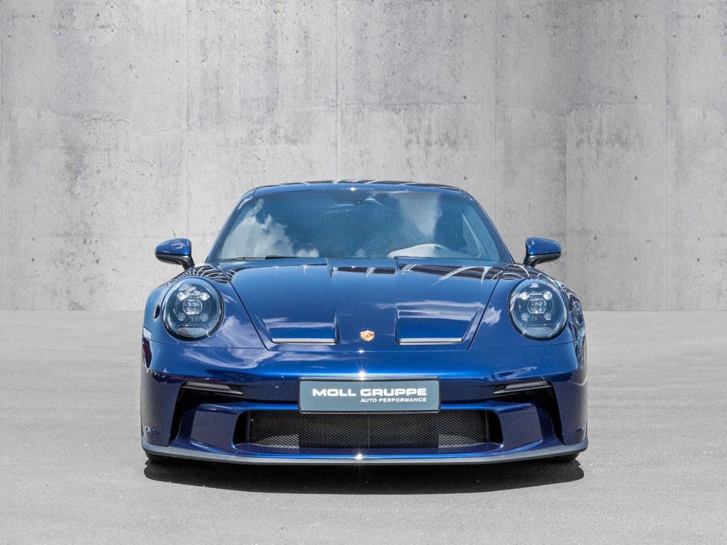 Porsche 992 2022