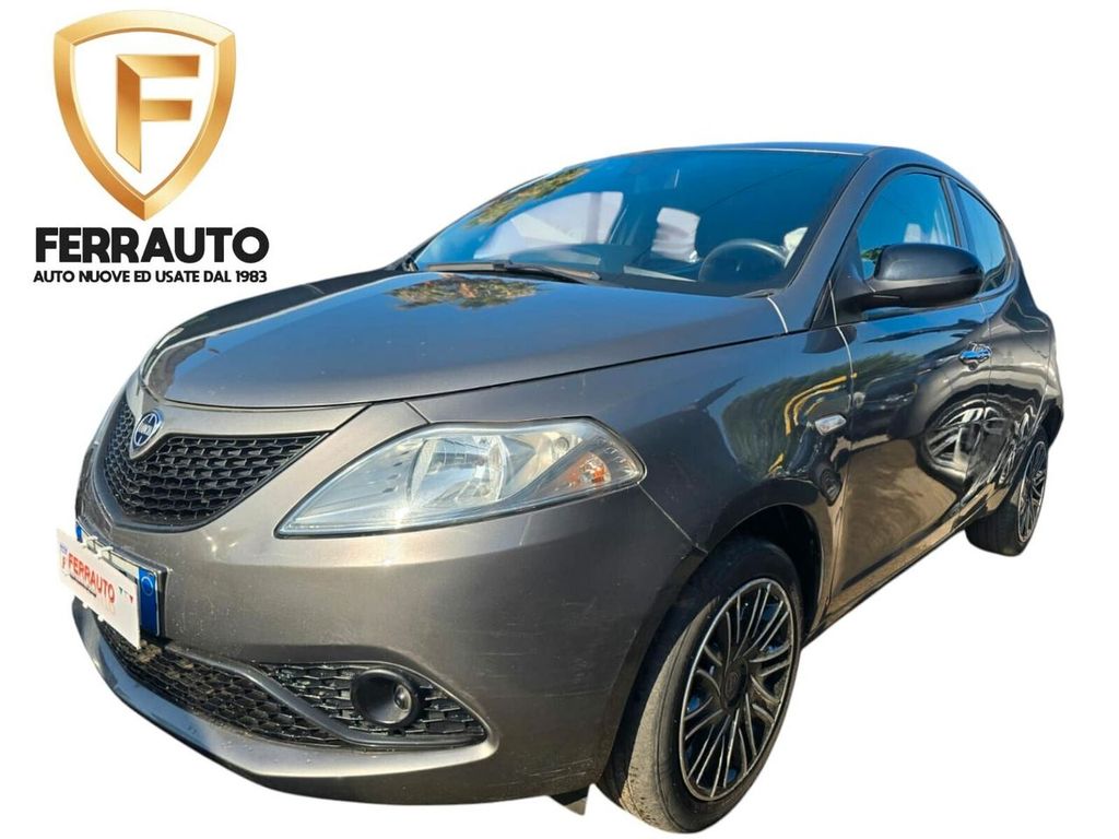 Lancia Ypsilon 2021