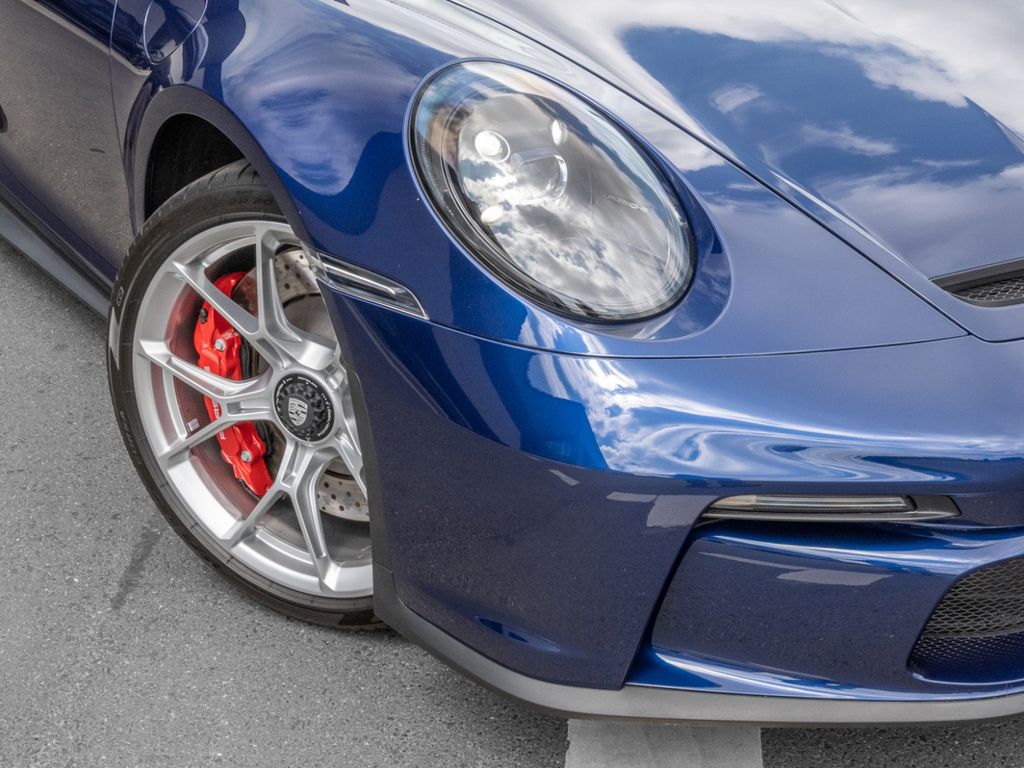 Porsche 992 2022