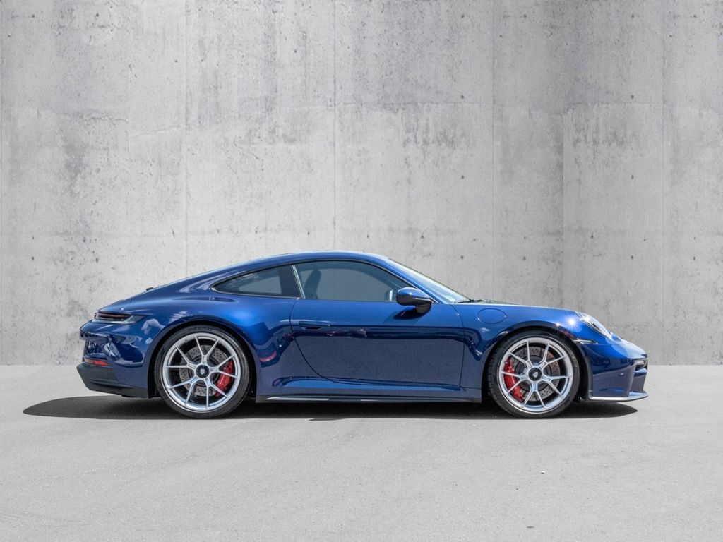 Porsche 992 2022