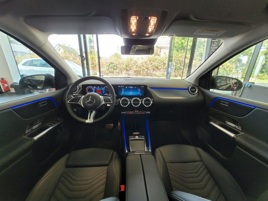 Mercedes-Benz B 250 2024