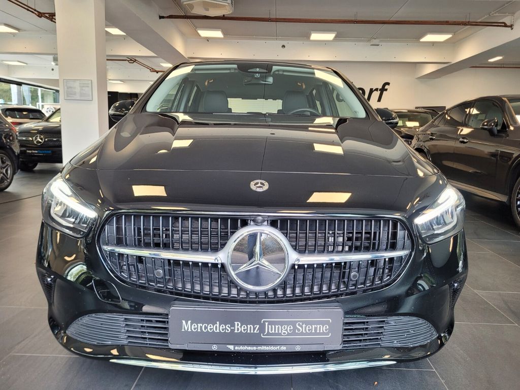 Mercedes-Benz B 250 2024
