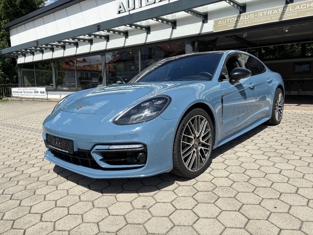 Porsche Panamera 2022