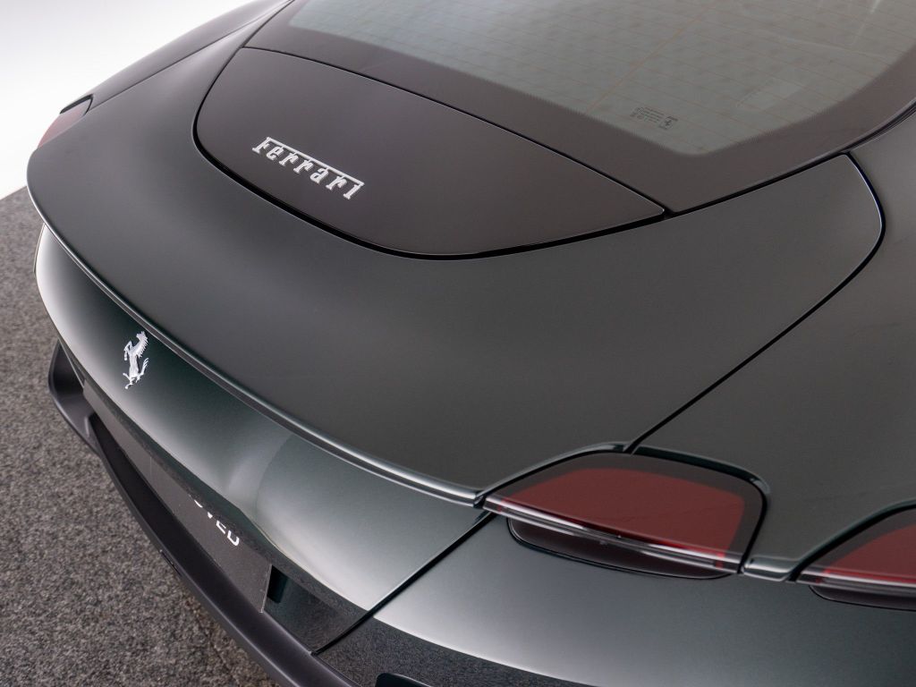 Ferrari Roma 2024