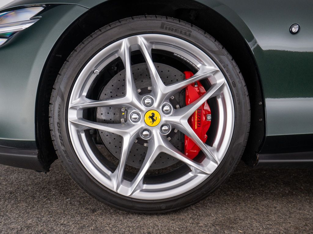 Ferrari Roma 2024