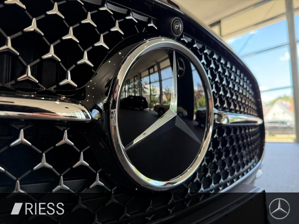 Mercedes-Benz CLE 200 2025