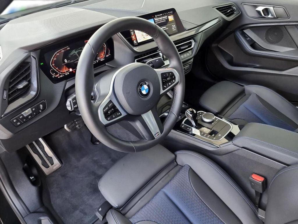 BMW 218 Gran Coupé 2025