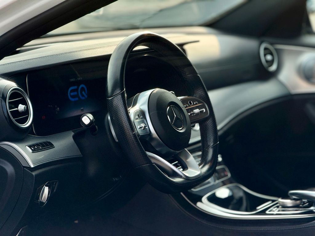 Mercedes-Benz E 300 2019