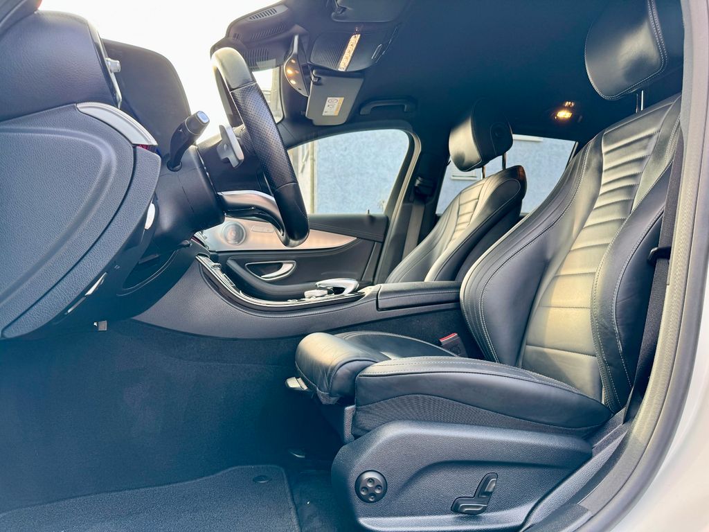 Mercedes-Benz E 300 2019