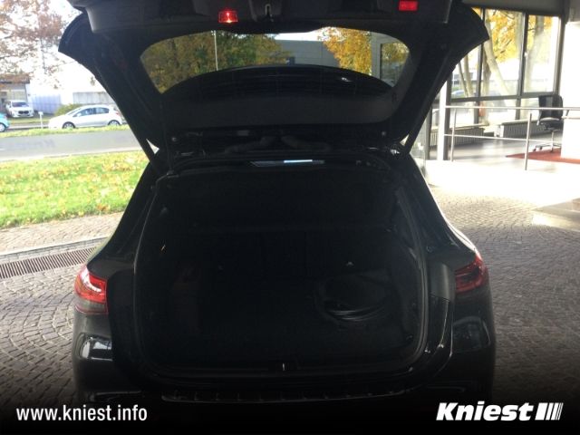 Mercedes-Benz EQA 2021