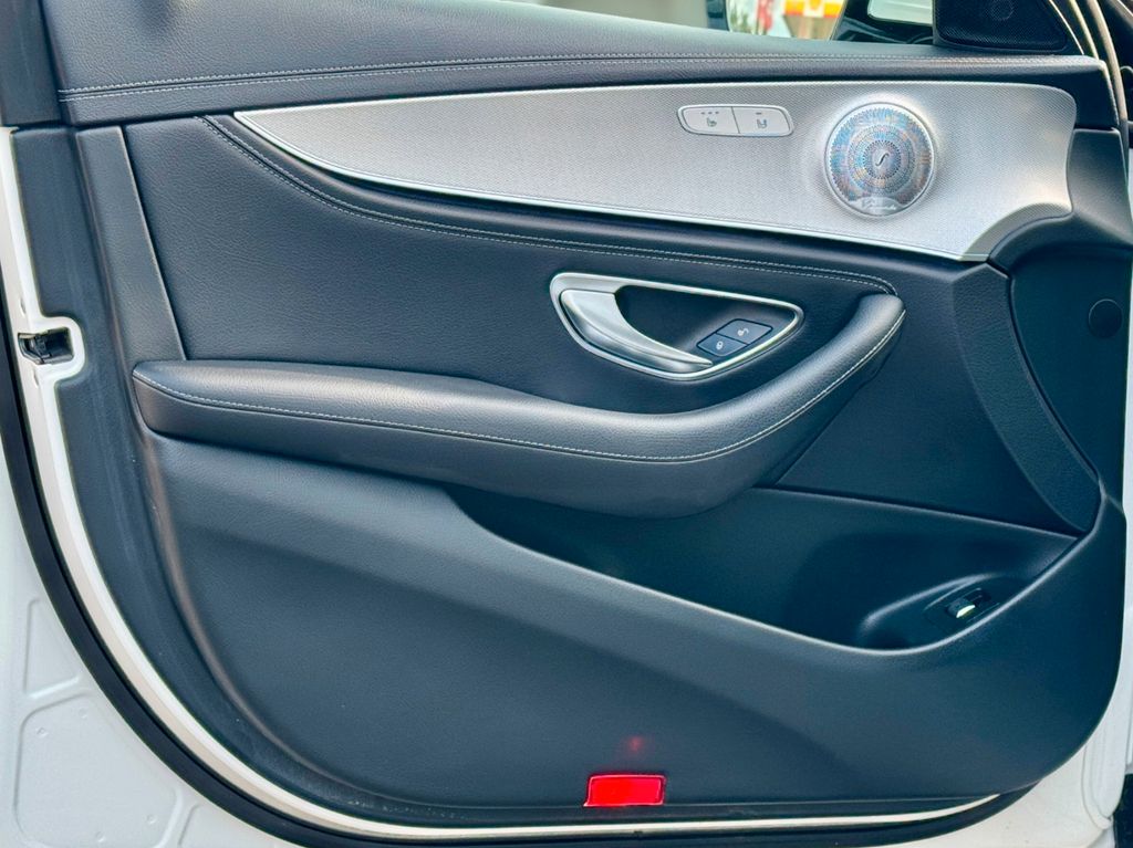 Mercedes-Benz E 300 2019