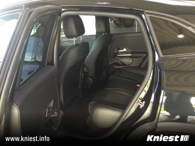 Mercedes-Benz EQA 2021