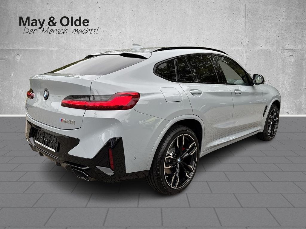 BMW X4 M40