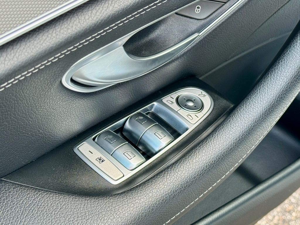 Mercedes-Benz E 300 2019