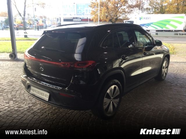 Mercedes-Benz EQA 2021