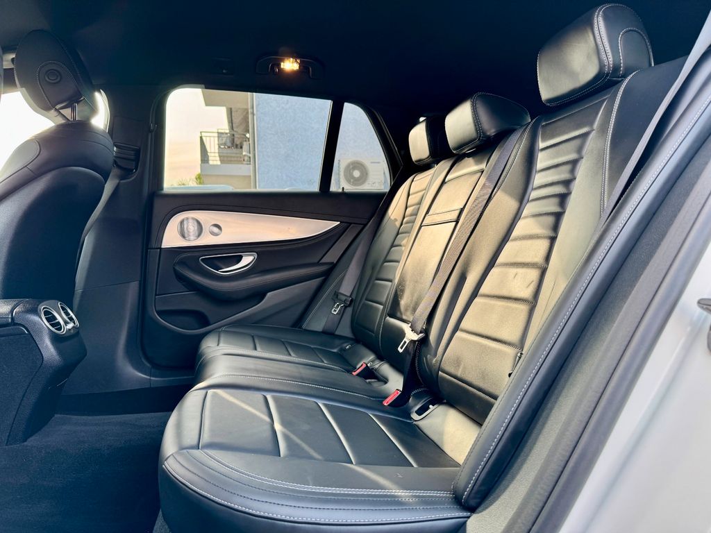 Mercedes-Benz E 300 2019