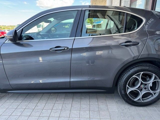 Alfa Romeo Stelvio 2018