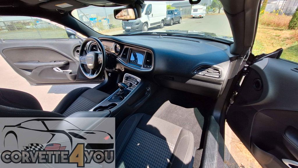 Dodge Challenger 2021