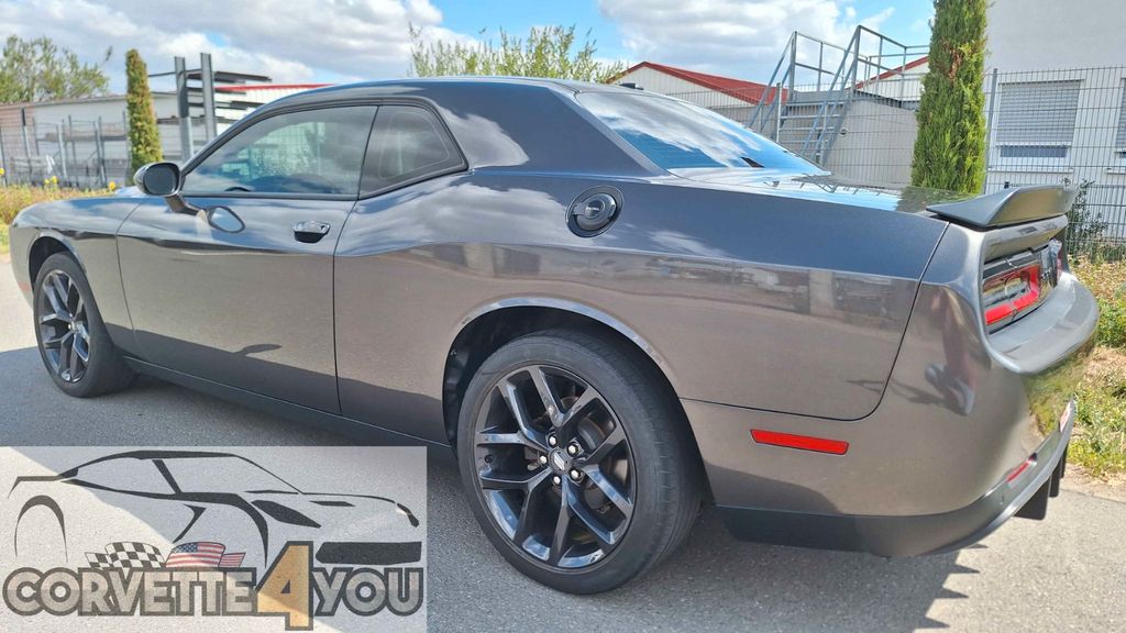 Dodge Challenger 2021