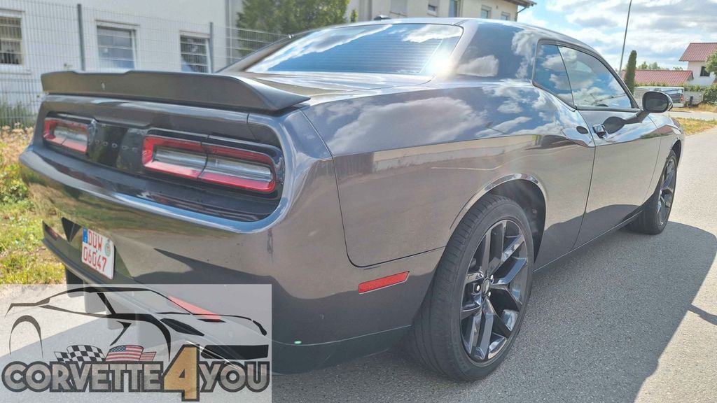 Dodge Challenger 2021