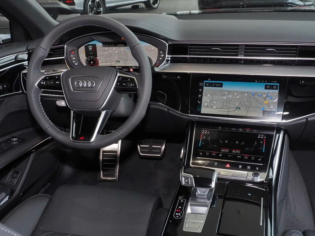 Audi A8 2025