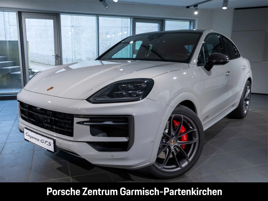 Porsche Cayenne 2025