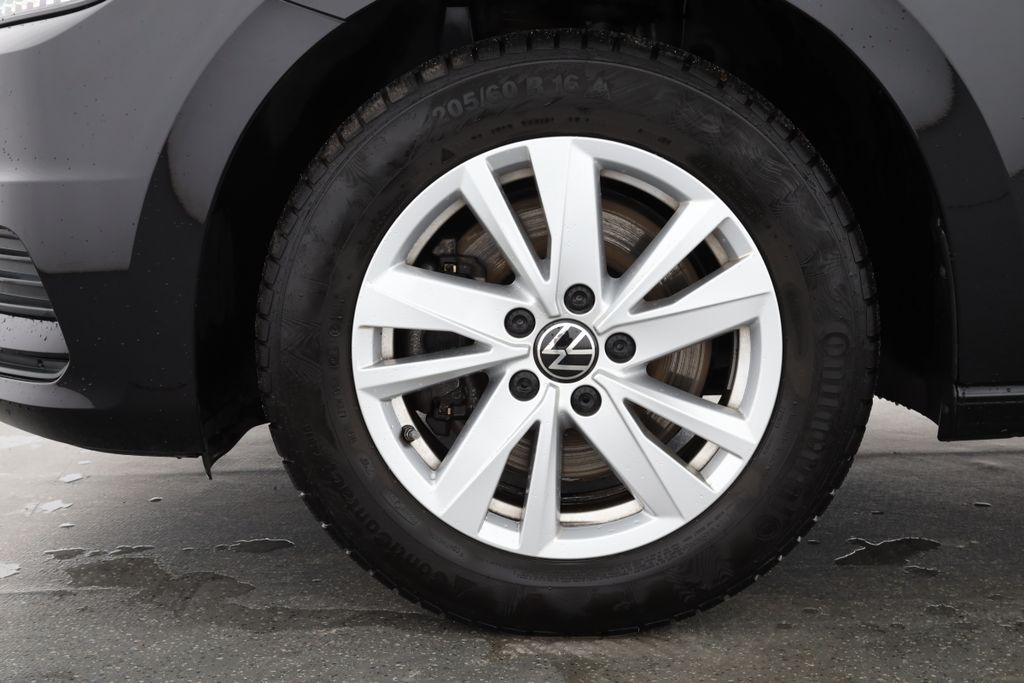 Volkswagen Touran 2024