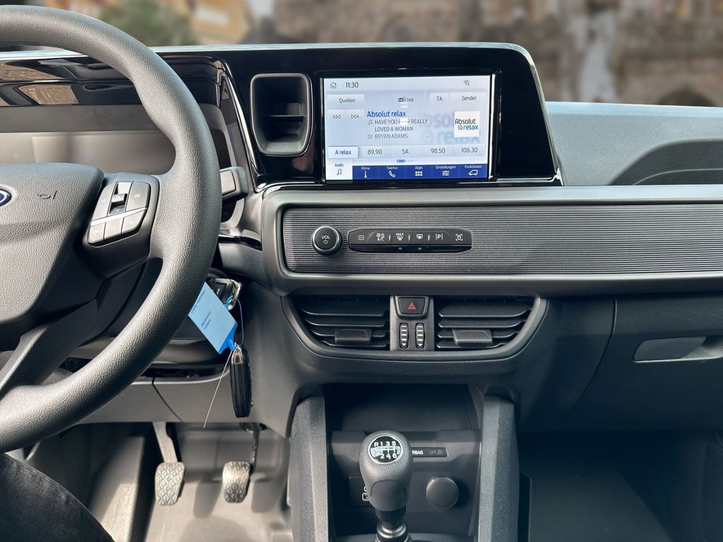 Ford Transit Courier