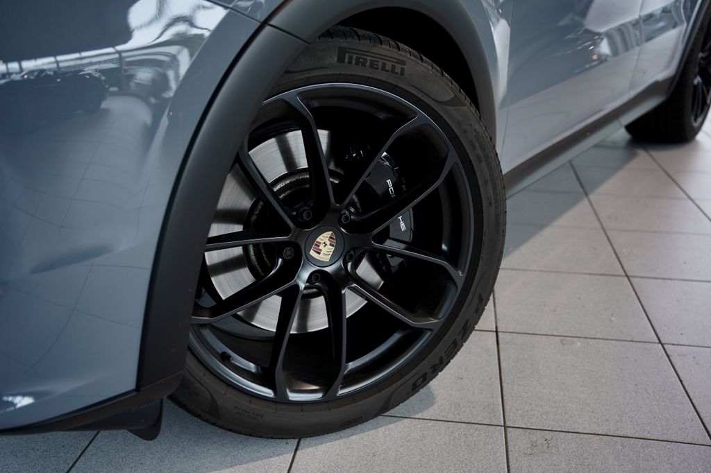 Porsche Cayenne 2024