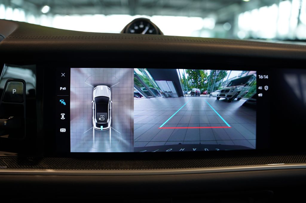 Porsche Cayenne 2024