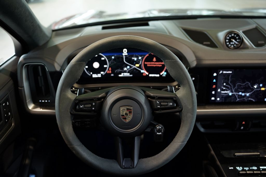 Porsche Cayenne 2024