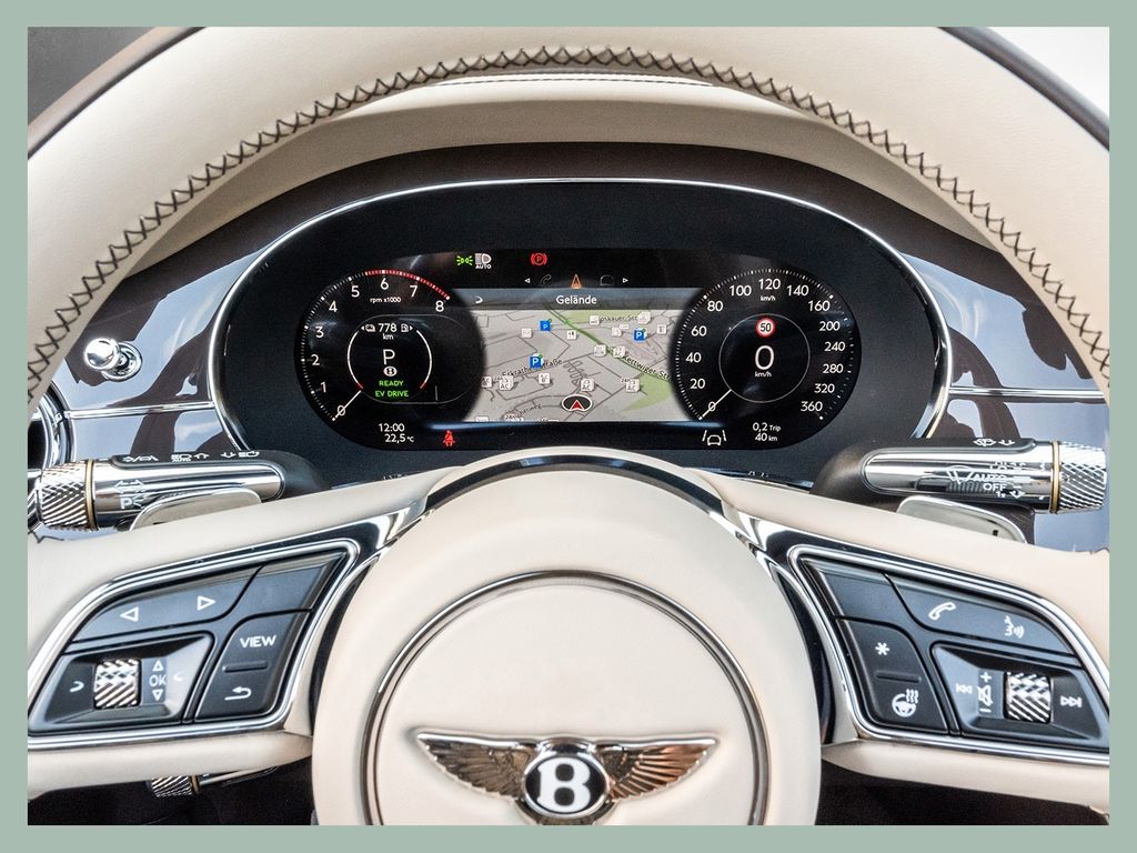 Bentley Continental GTC 2025