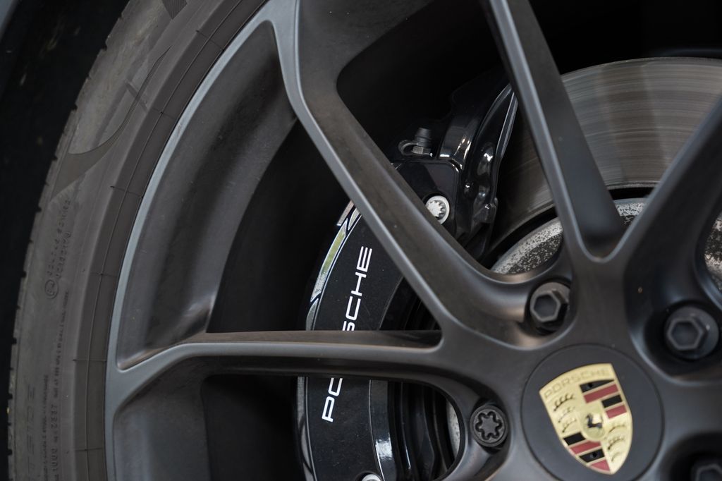 Porsche Cayenne 2024