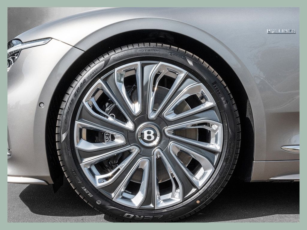 Bentley Continental GTC 2025