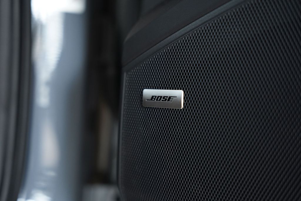 Porsche Cayenne 2024