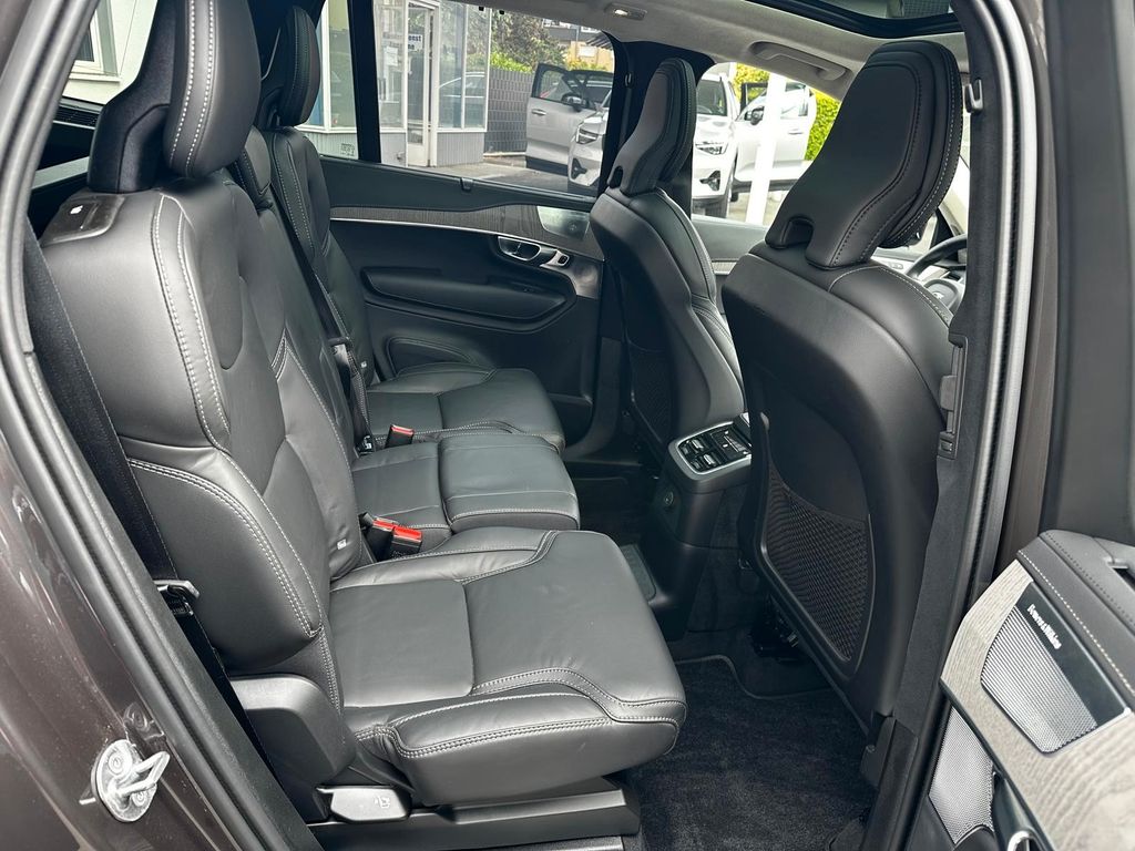 Volvo XC90 2024