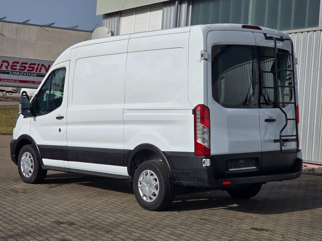 Ford Transit 2021