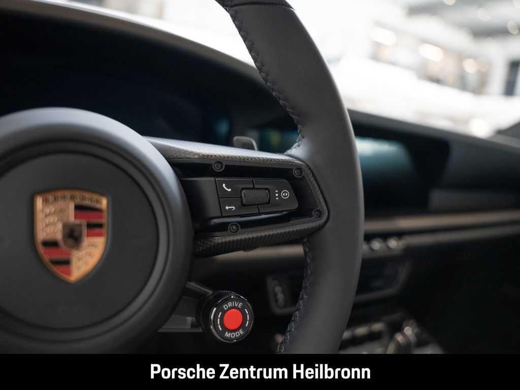 Porsche 992 2025