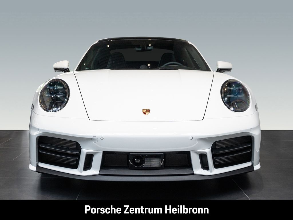 Porsche 992 2025