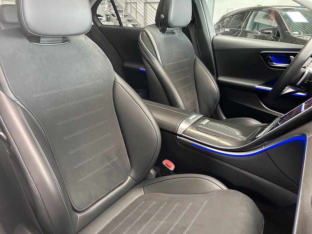 Mercedes-Benz C 300 2024